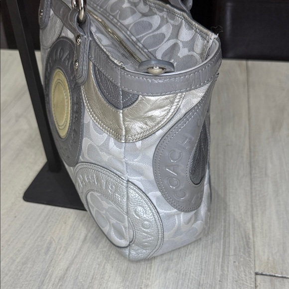 Coach Madison Mia Multi-Color East West Patchwork Circle Pattern Tote - Picture 5 of 12